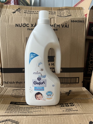 越南进口Comfort金纺衣物柔顺剂衣服护理剂护理液浓缩型1.7L包邮