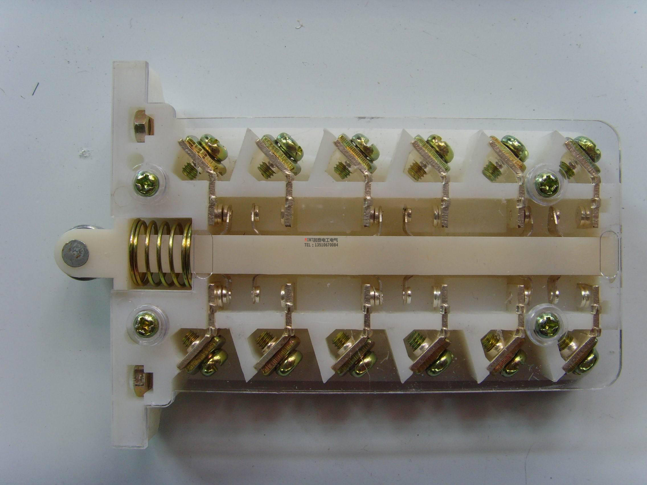 DW10/DW15/DW16/DW17万能断路器 辅助开关 触点 三开三闭 6节