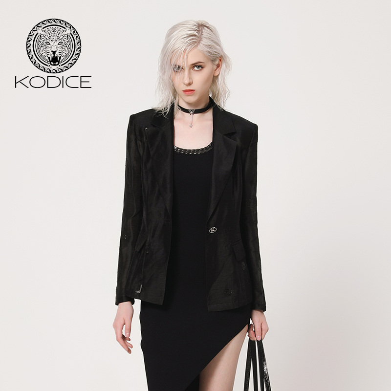 kodice黑色烫钻修身戗驳领西装