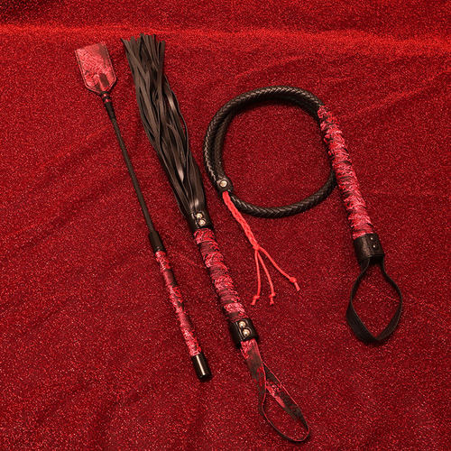 中国风绸缎马鞭皮鞭子小圈实践工具皮拍套装散鞭影视舞蹈道具皮鞭