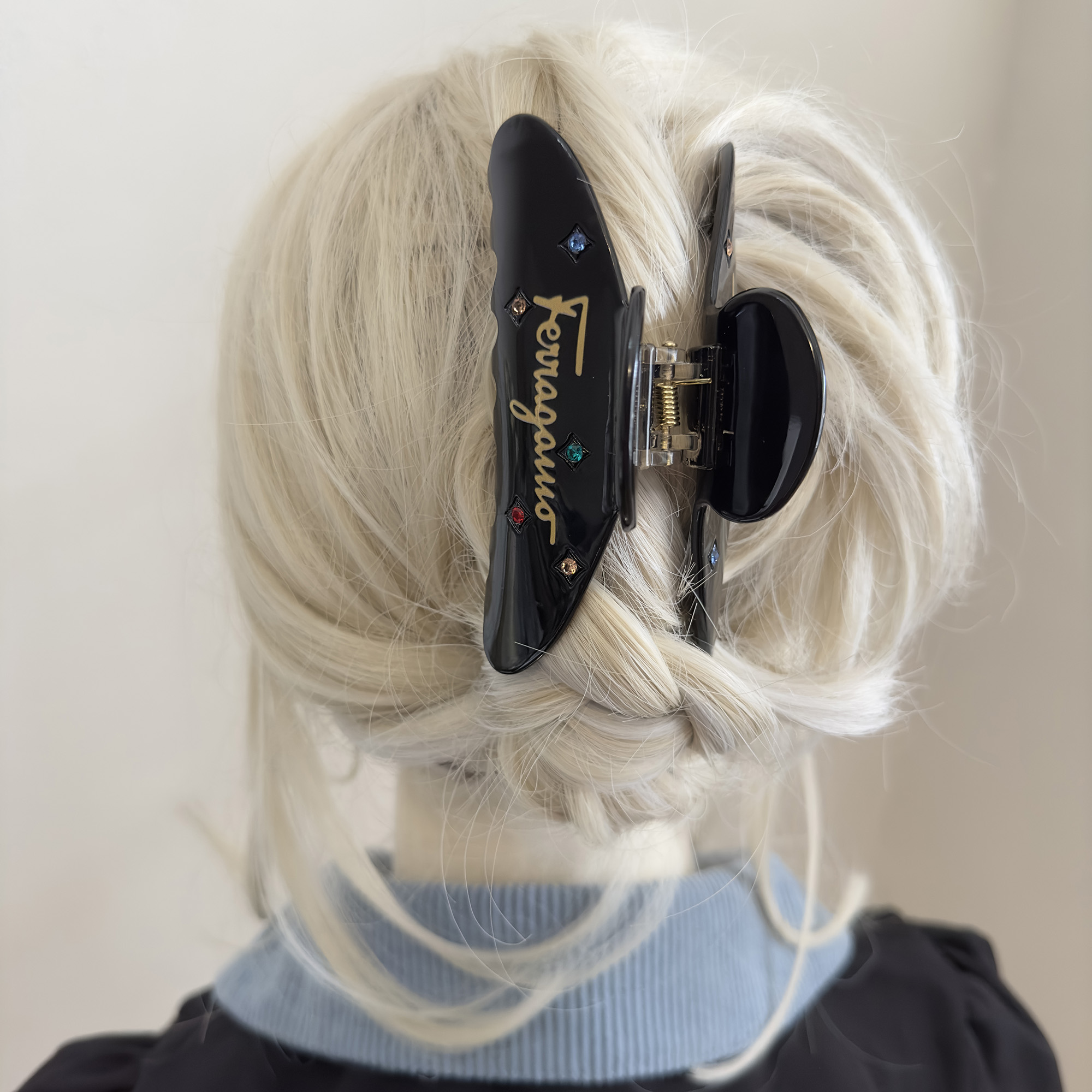 韩国高级感水钻字母醋酸抓夹