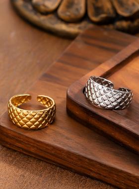 欧美复古不锈钢几何油压戒指