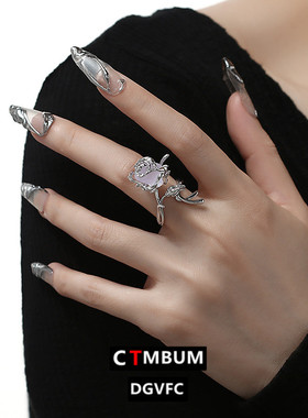 玫瑰造型戒指仿矿石树脂小众设计