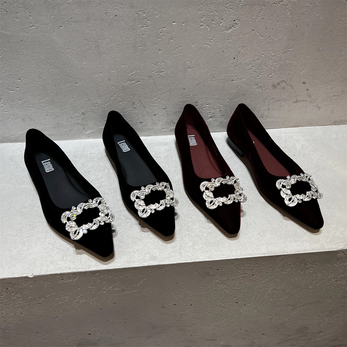 欧洲站女鞋2026春新款欧货真皮水钻丝绒面低跟浅口单鞋懒人奶奶鞋,女鞋,浅口单鞋,淘宝优惠券,粉丝福利购,淘宝优惠卷