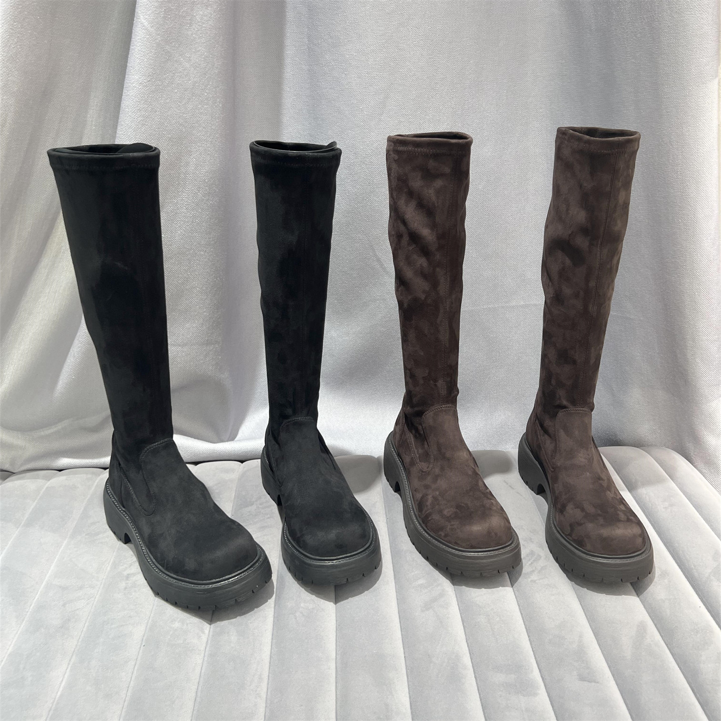 乐魔厚底套筒弹力瘦瘦靴高筒长靴