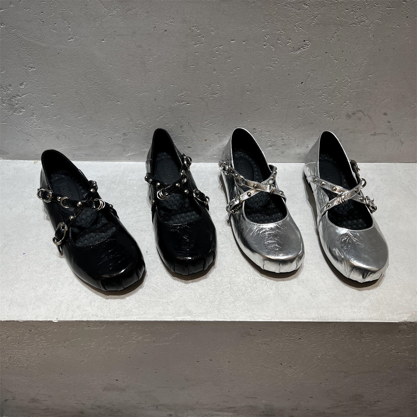 欧洲站乐魔女2026春新款欧货真皮铆钉交叉带增高浅口单鞋玛丽珍鞋,女鞋,玛丽珍鞋,淘宝优惠券,粉丝福利购,淘宝优惠卷