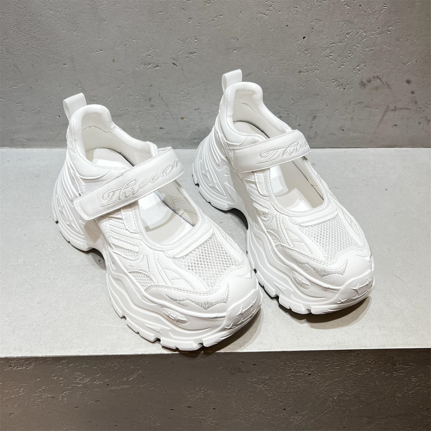 欧洲站女2026新款真皮厚底增高网面老爹鞋松糕底休闲运动鞋小白鞋