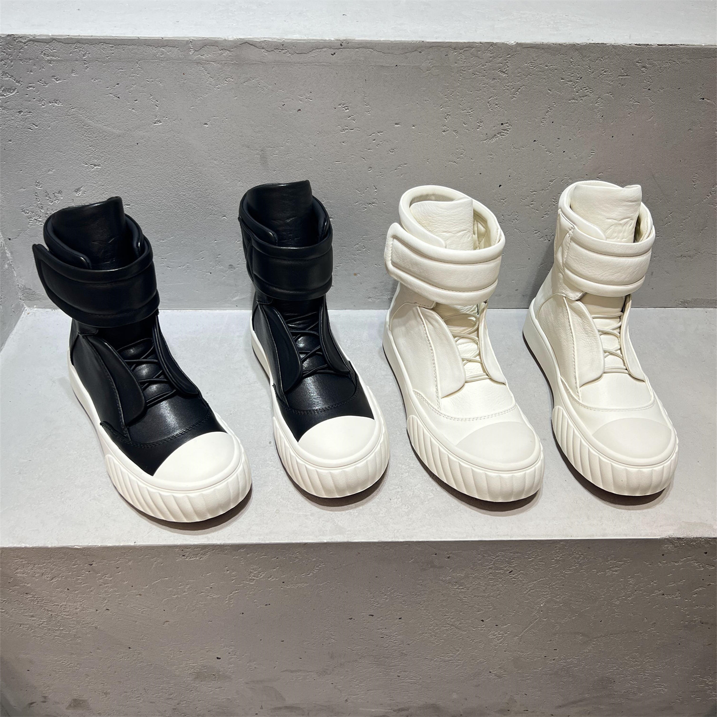 欧货乐魔真皮厚底时尚短靴马丁靴