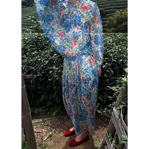 出和景明.轻国风繁花苎麻套装