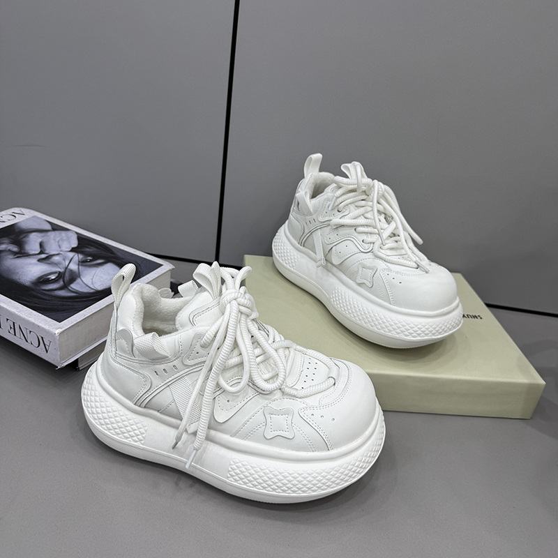 日系白色厚底松糕鞋女