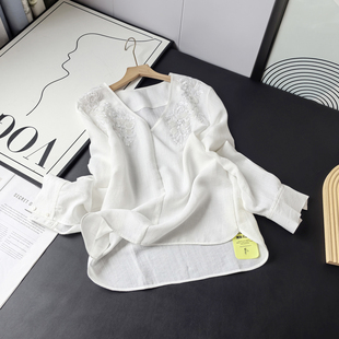 巨美！红人店同款！法式重工珠片刺绣V领长袖衬衫女秋季国风上衣