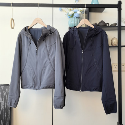 户外天菜！鸟家轻防泼水立裁人鱼分割线连帽运动短款夹克外套女春