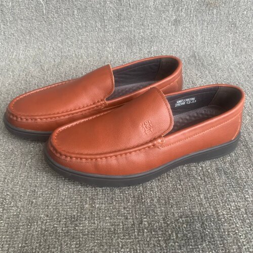撤柜尾货休闲风真皮男鞋