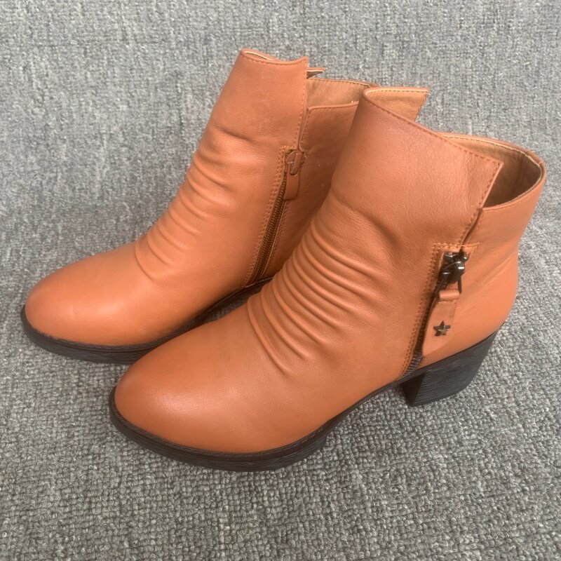 撤柜尾货公牛断码真皮粗跟短靴女侧拉链圆头马丁靴时尚百搭女靴