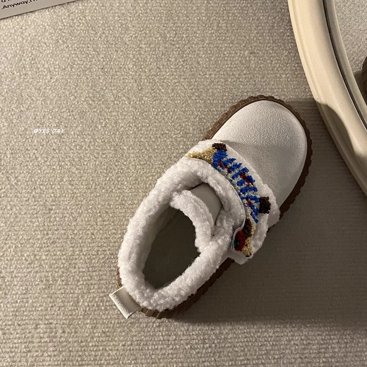 时尚腊肠狗保暖加绒雪地靴女2025冬季新款踩屎感超火百搭厚底棉鞋,女鞋,时尚雪地靴,淘宝优惠券,粉丝福利购,淘宝优惠卷