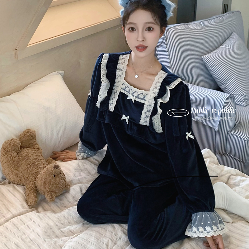 韩国PB品牌睡衣女款甜美刺绣清新舒适长袖牛奶绒保暖方领家居套装