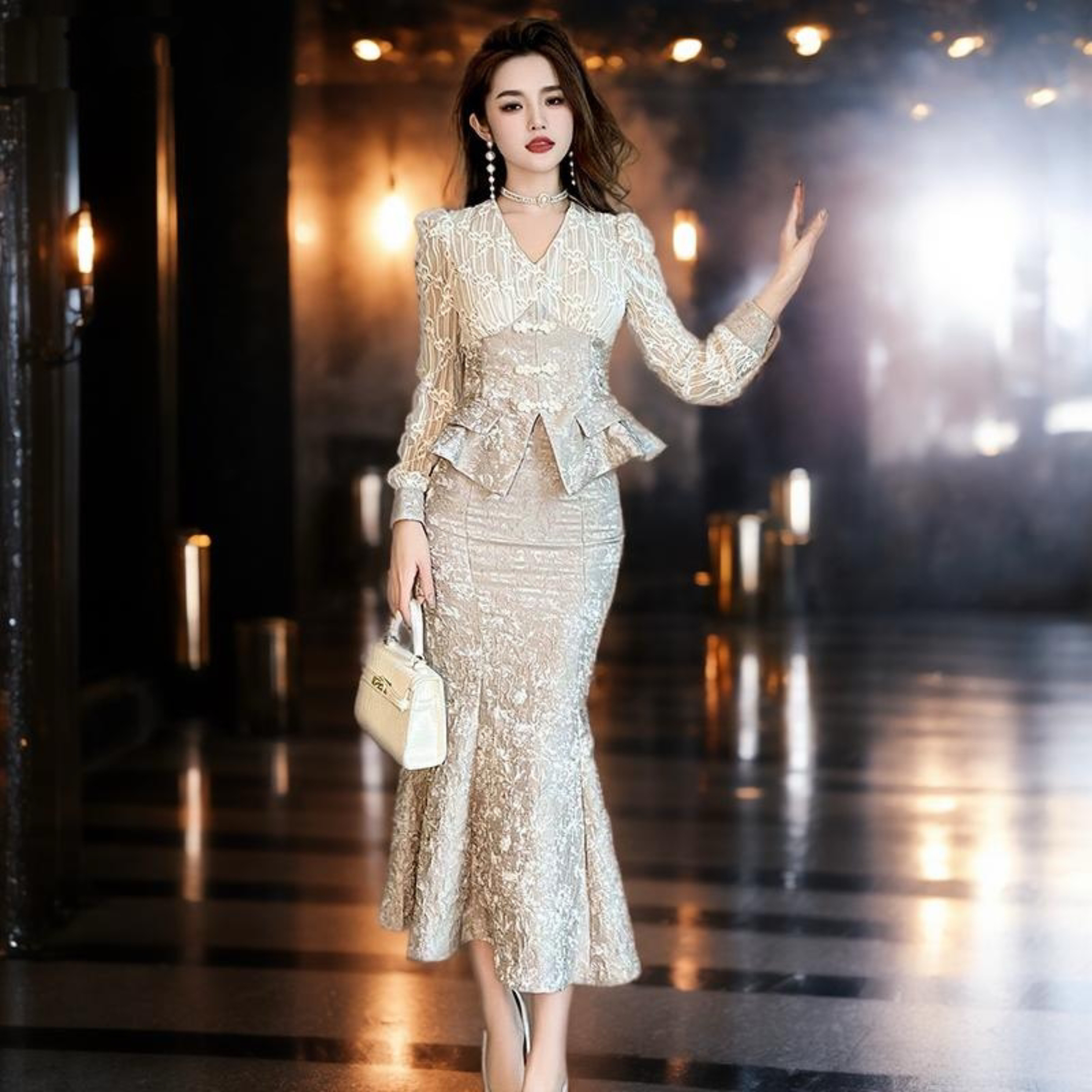 时尚套装2025秋装新款V领荷叶边蕾丝上衣高腰包臀裙两件套女