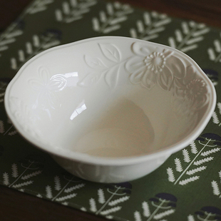 高颜值浮雕联名中古浮雕花卉陶瓷骨瓷面碗西餐碗沙拉碗谷物碗汤碗