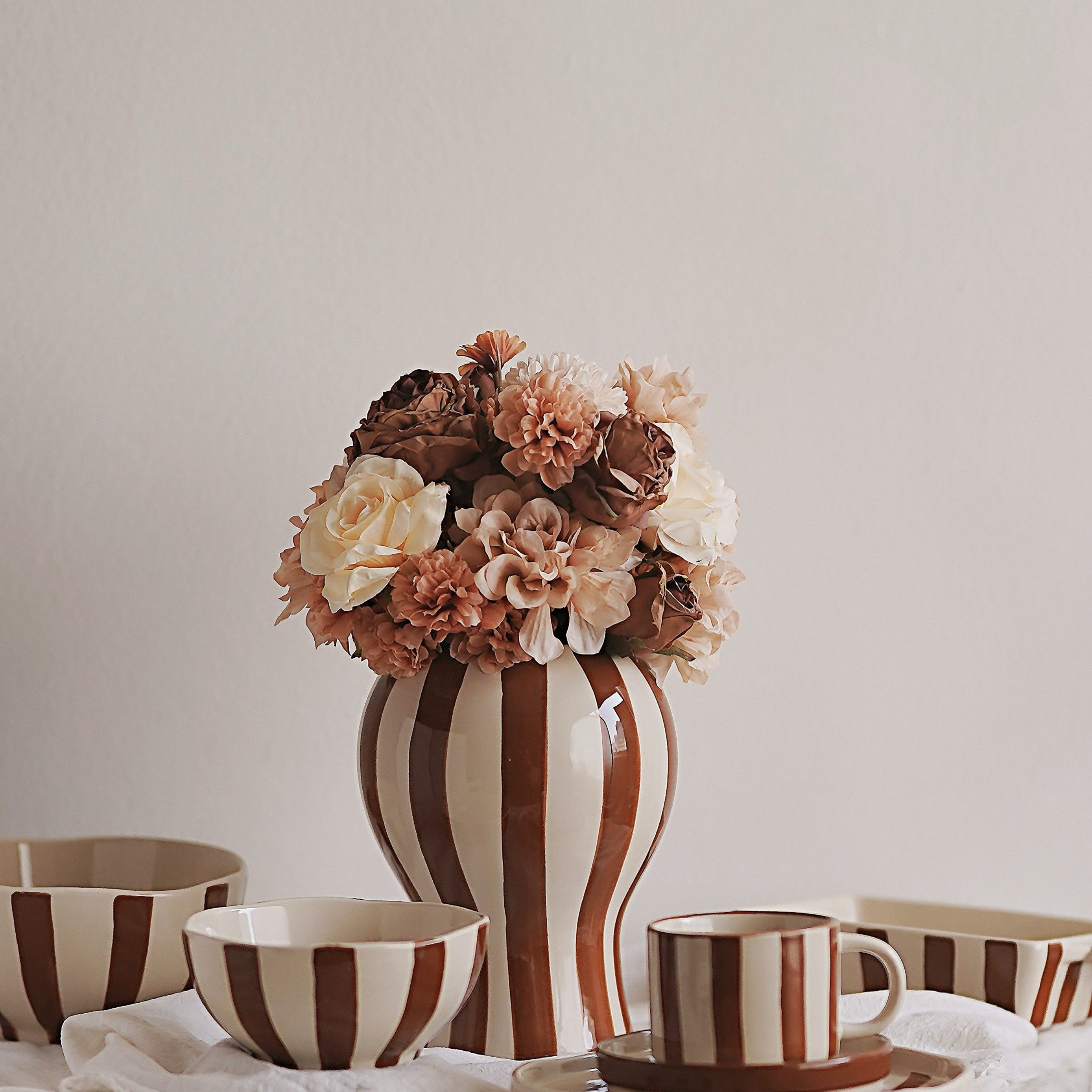 纯手工绘欧洲复古高温陶瓷奶油色优雅凉水壶水罐家居花瓶花器摆件,家居饰品,花瓶,淘宝优惠券,粉丝福利购,淘宝优惠卷