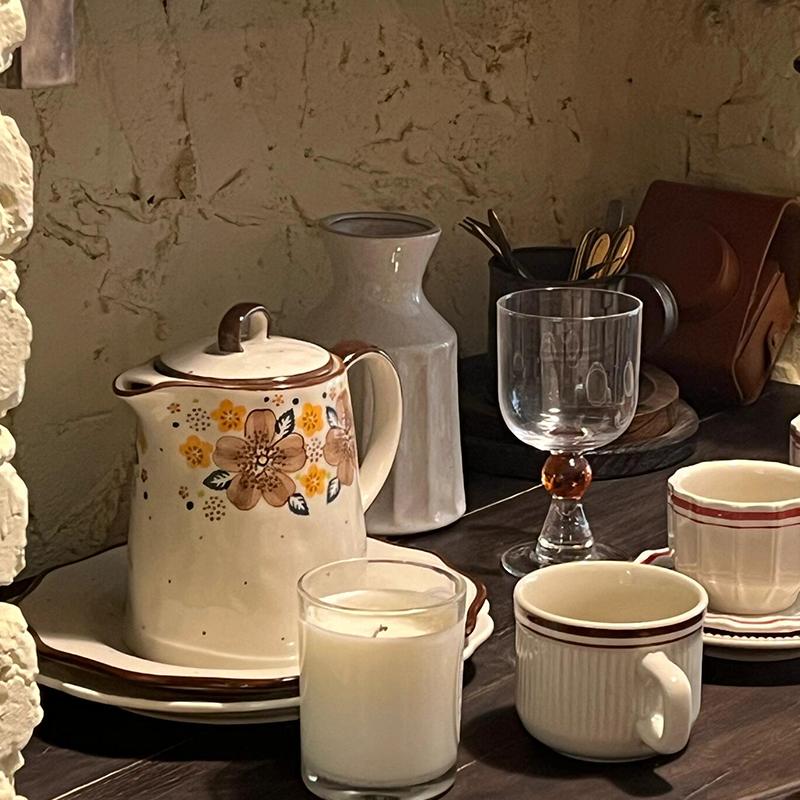 欧洲波兰手绘陶瓷茶壶