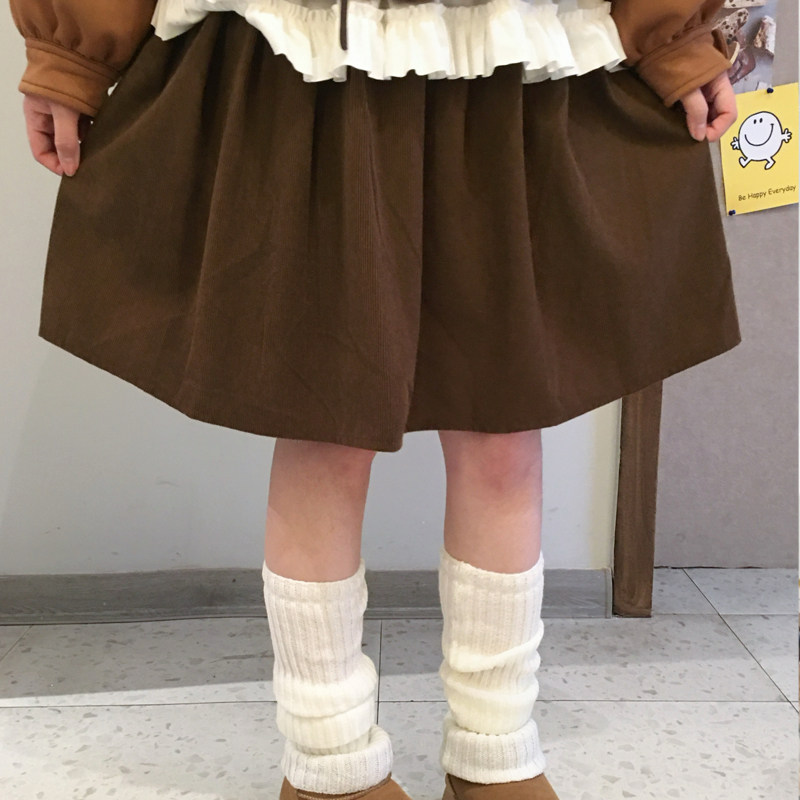 [焦糖味太妃]灯芯绒半身裙女2026早春新款高级感宽松小个子短裙