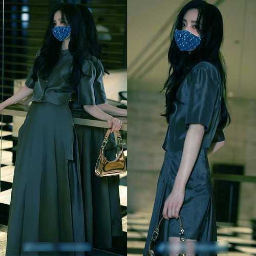 短款衬衣加百褶裙长裙女