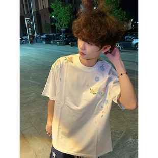 2026新款 t恤男款 夏季 青少年宽松高级感上衣 花朵字母刺绣白色短袖