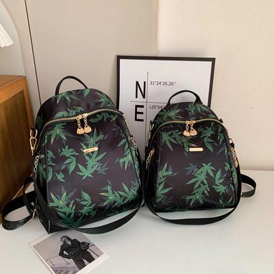 双肩包女2025新款潮外出旅游轻便背包时尚防水大容量高级感小背包