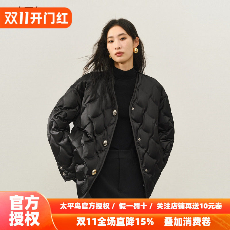 【商场同款】太平鸟轻薄围巾羽绒服女短款黑色高级外套A1ACF4121