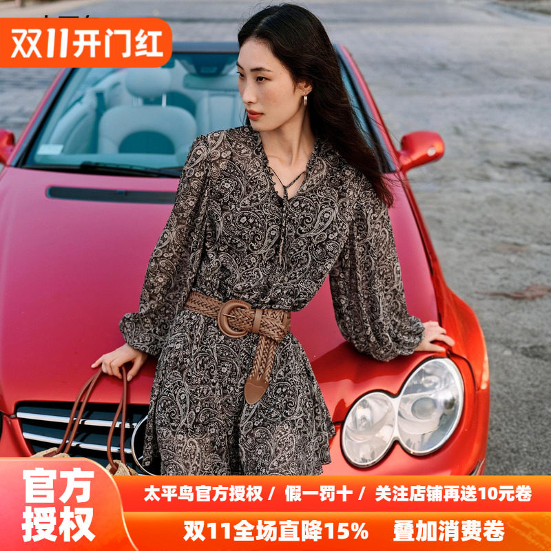 太平鸟LeaWoo联名佩斯利复古碎花长袖连衣裙女秋季灯笼袖衬衫裙