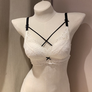 法式蕾丝内衣女小胸聚拢显大收副乳防下垂纯欲风性感交叉带文胸罩