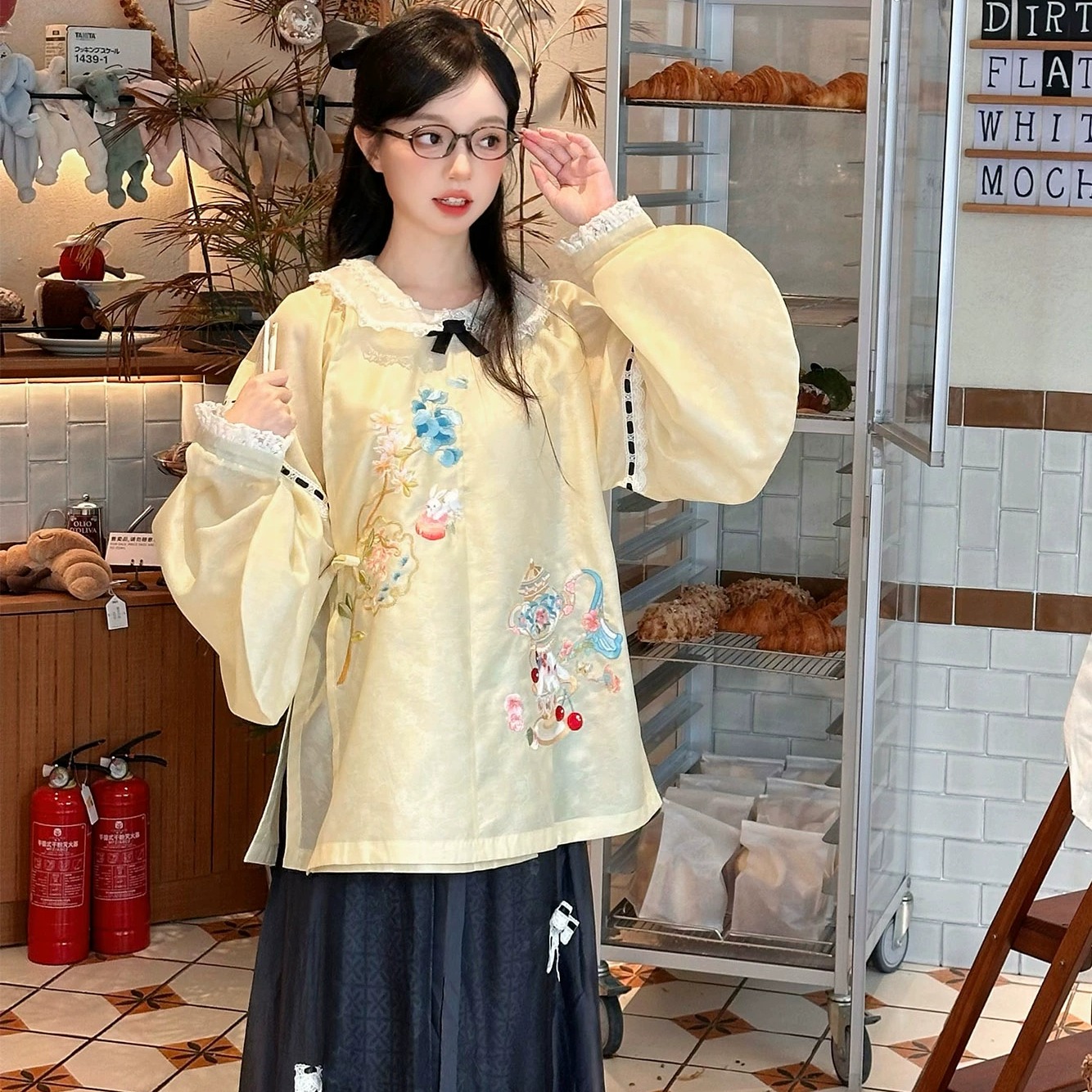 学院风可爱兔兔明制汉服千黛远山