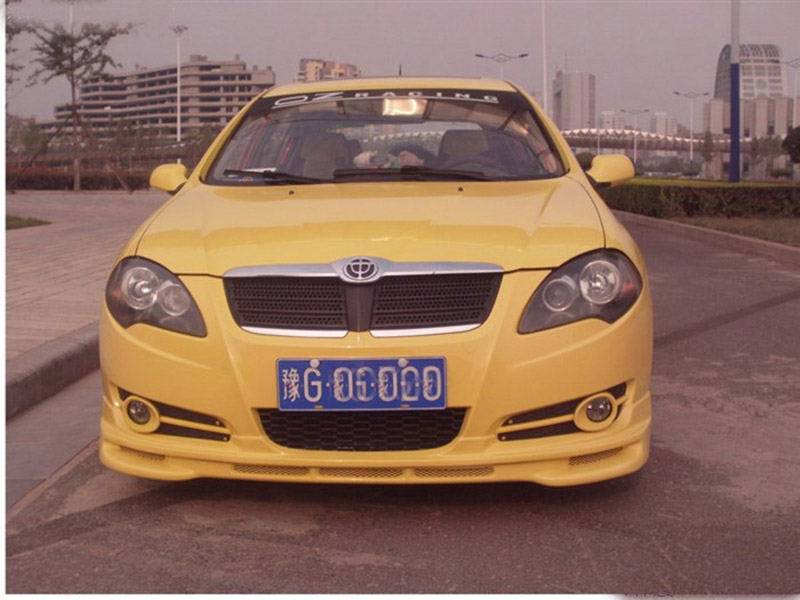 08-09骏捷frv小包围改装 两厢中华俊捷前后唇侧裙大尾翼拆加装