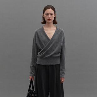 NOON设计感交叉V领羊毛毛衣女2025秋冬新款 XM264 温柔感软糯针织衫