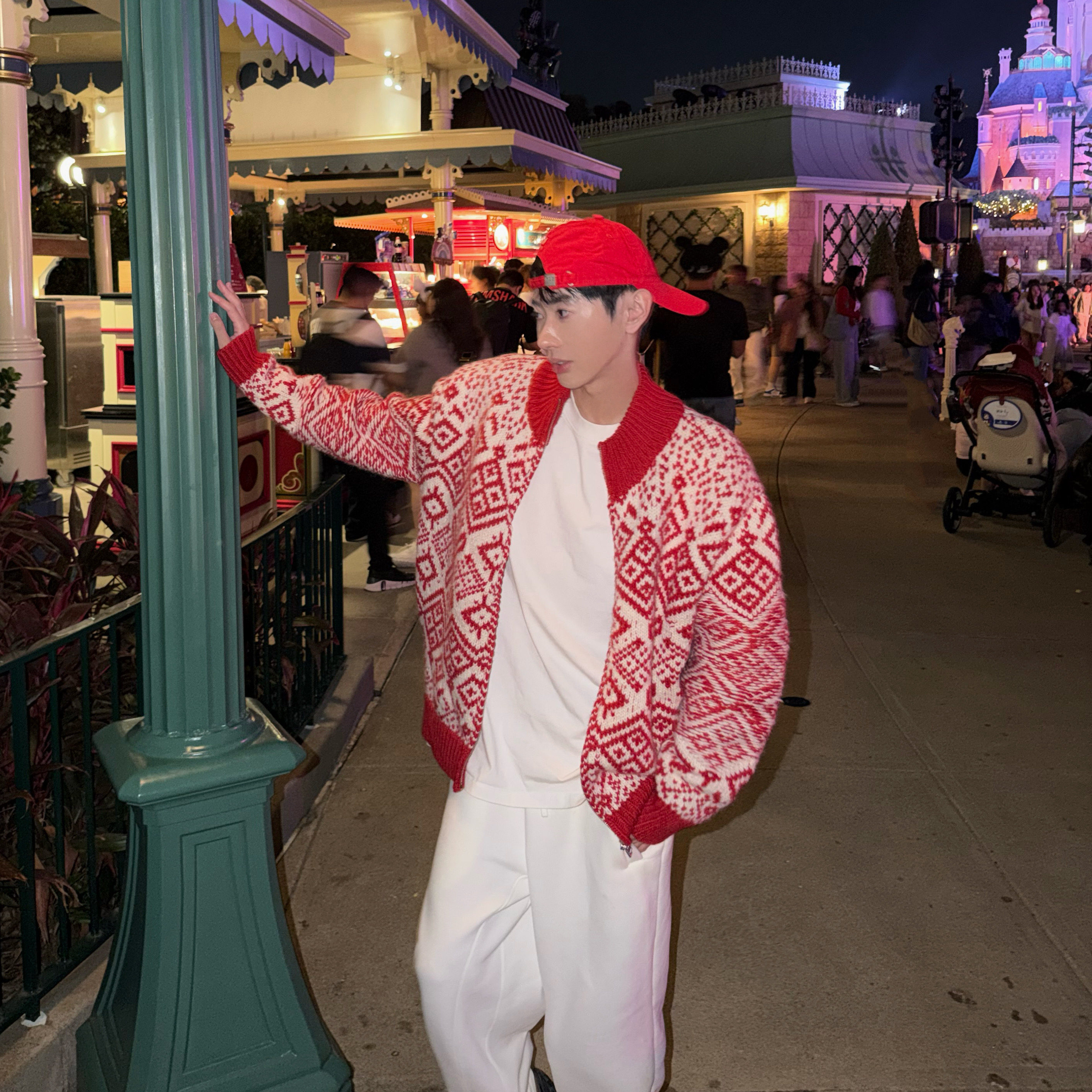 XMOB 2026新年氛围感撞色毛衣男宽松加厚保暖红色开衫外套潮流