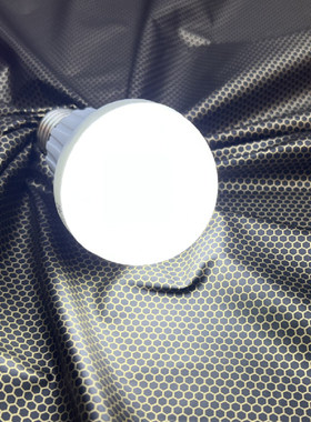 石墨烯里料涤纶内衬布料 羽绒服棉服滑雪服里料蓄热里布