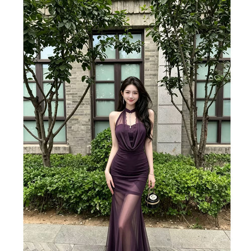 性感辣妹挂脖网纱显瘦连衣裙