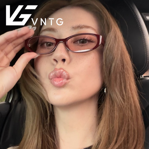 VNTG枣红蝶形粉片显气色墨镜