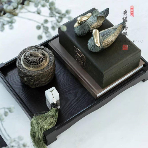 客厅茶几摆件铜鸳鸯香炉印章流苏新中式样板房间茶室软装托盘组合 - 封面