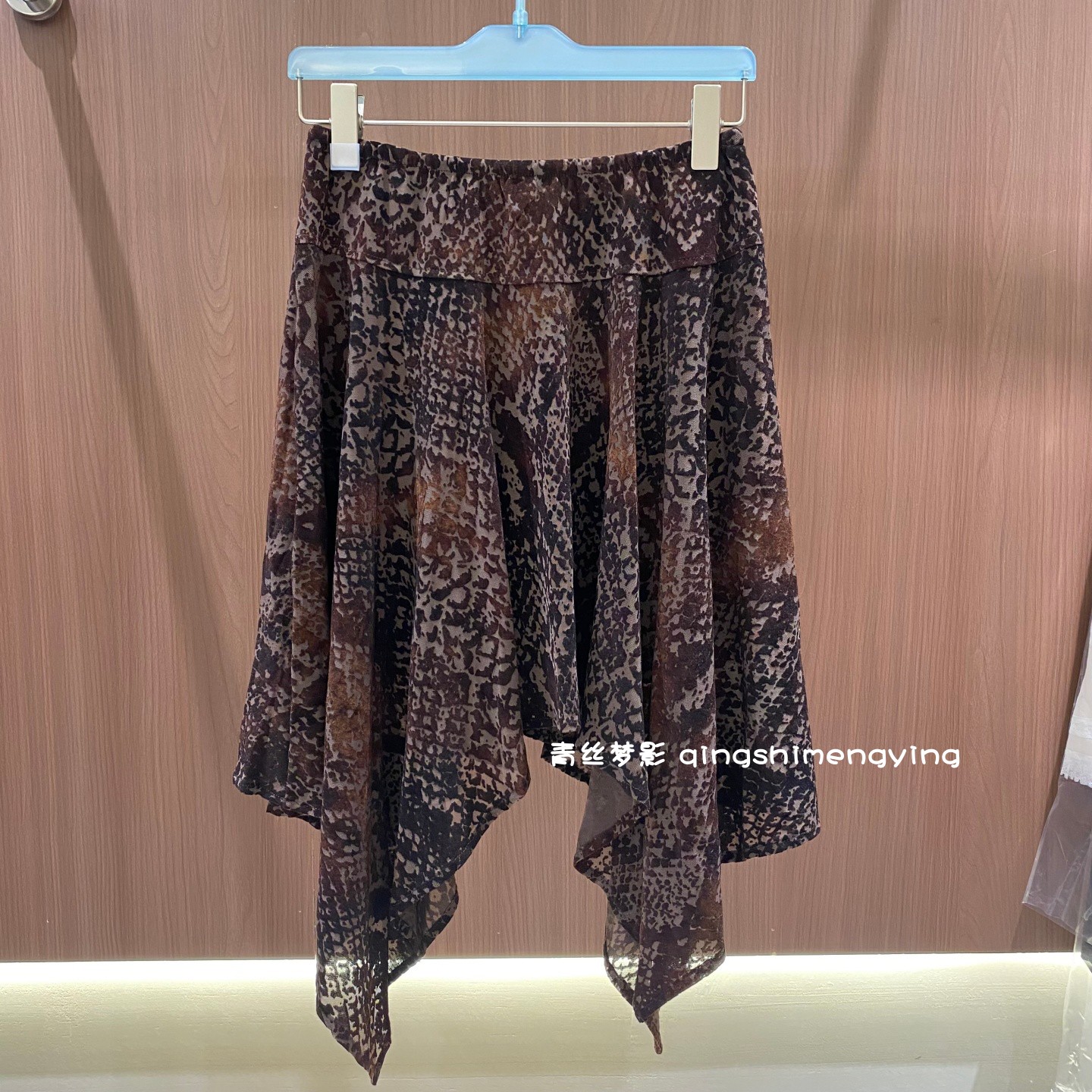 野性辣妹风 渐变色丝绒烧花不规则半身裙女高腰轻薄飘逸复古A字裙