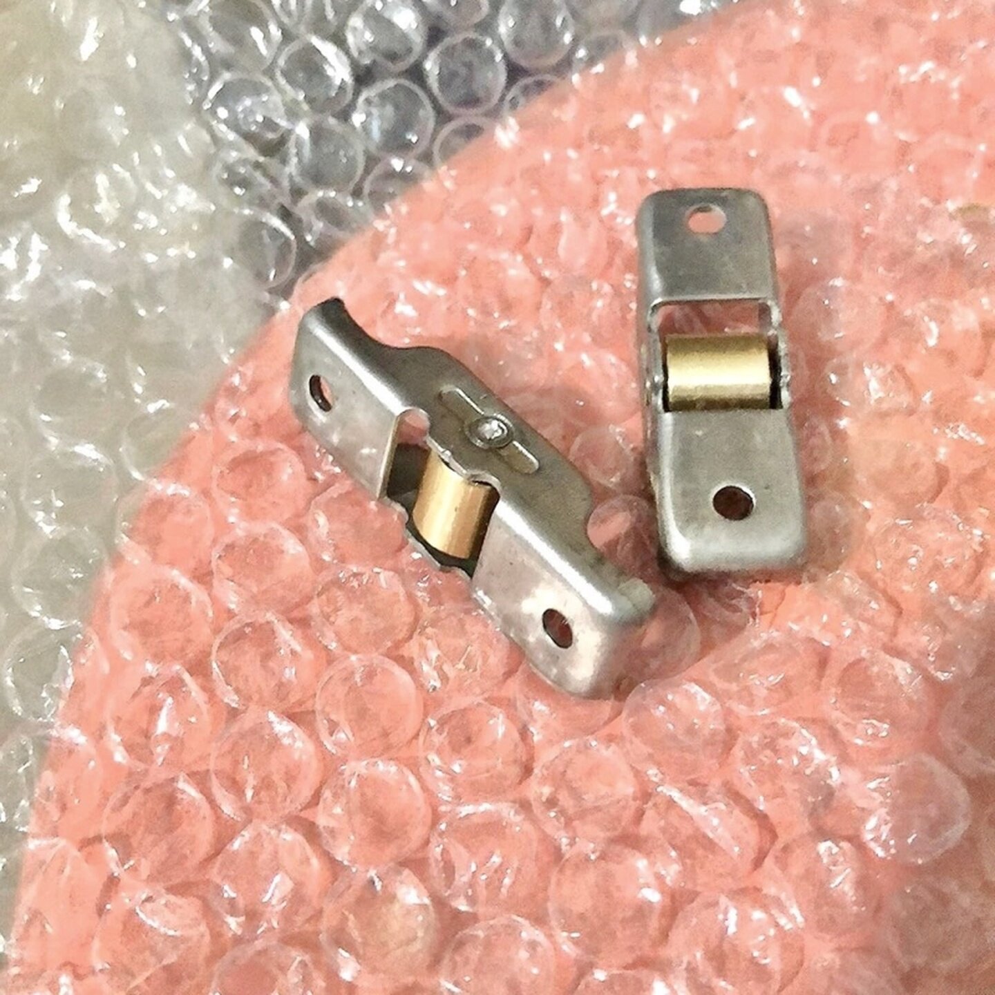 纱窗轮配件槽轮玻璃门窗轨道滚轮塑料移窗轮子推拉窗户铜轮不锈钢