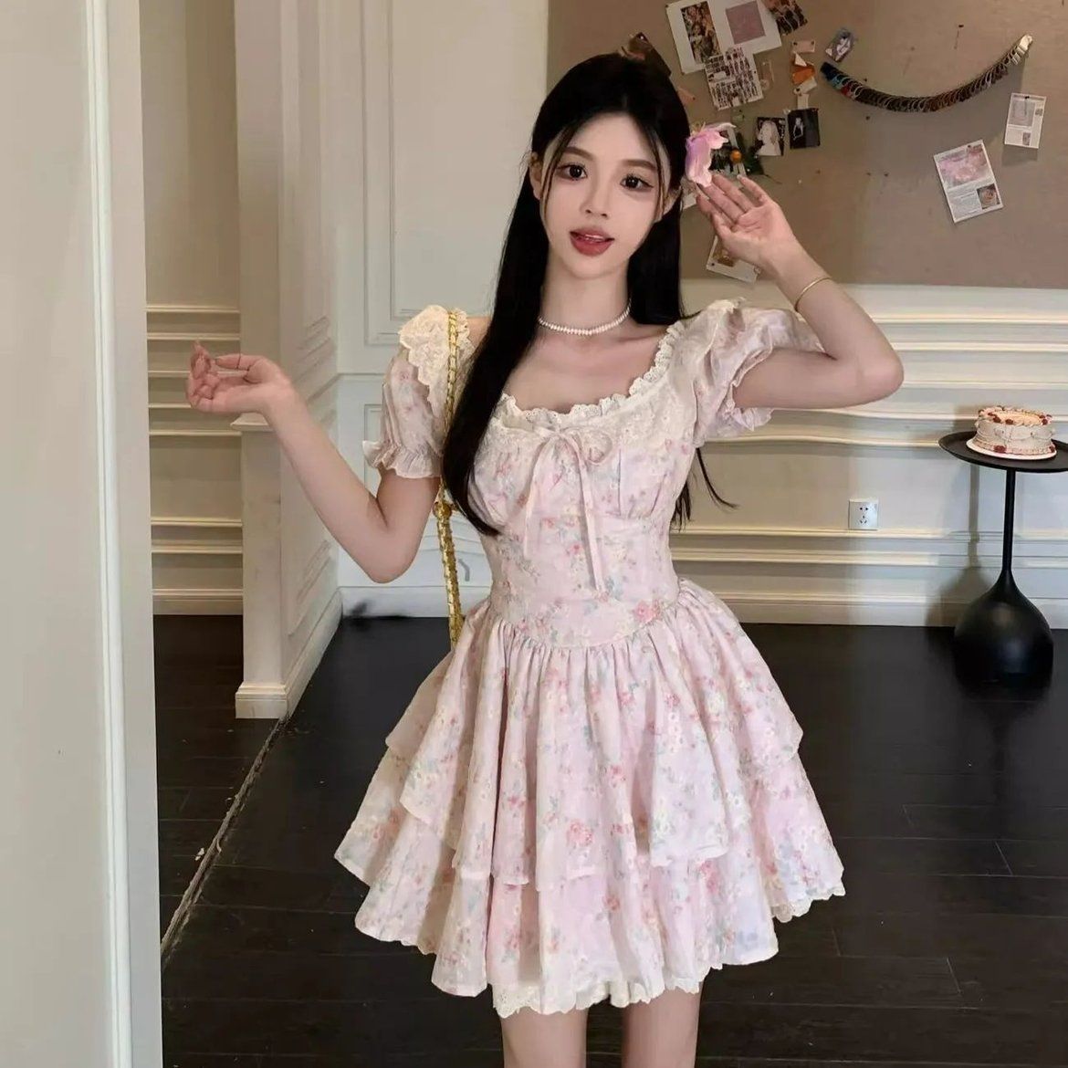 法式千金大小姐甜酷碎花连衣裙女夏季新款大码显瘦公主风蓬蓬短裙图片
