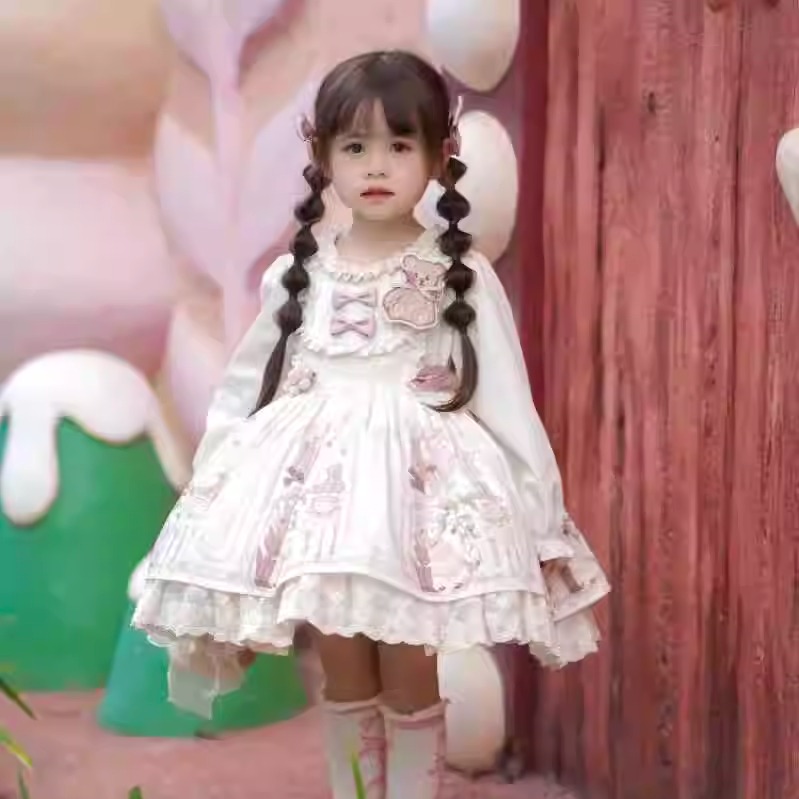 蓬蓬连衣裙2024新款洛丽塔春秋