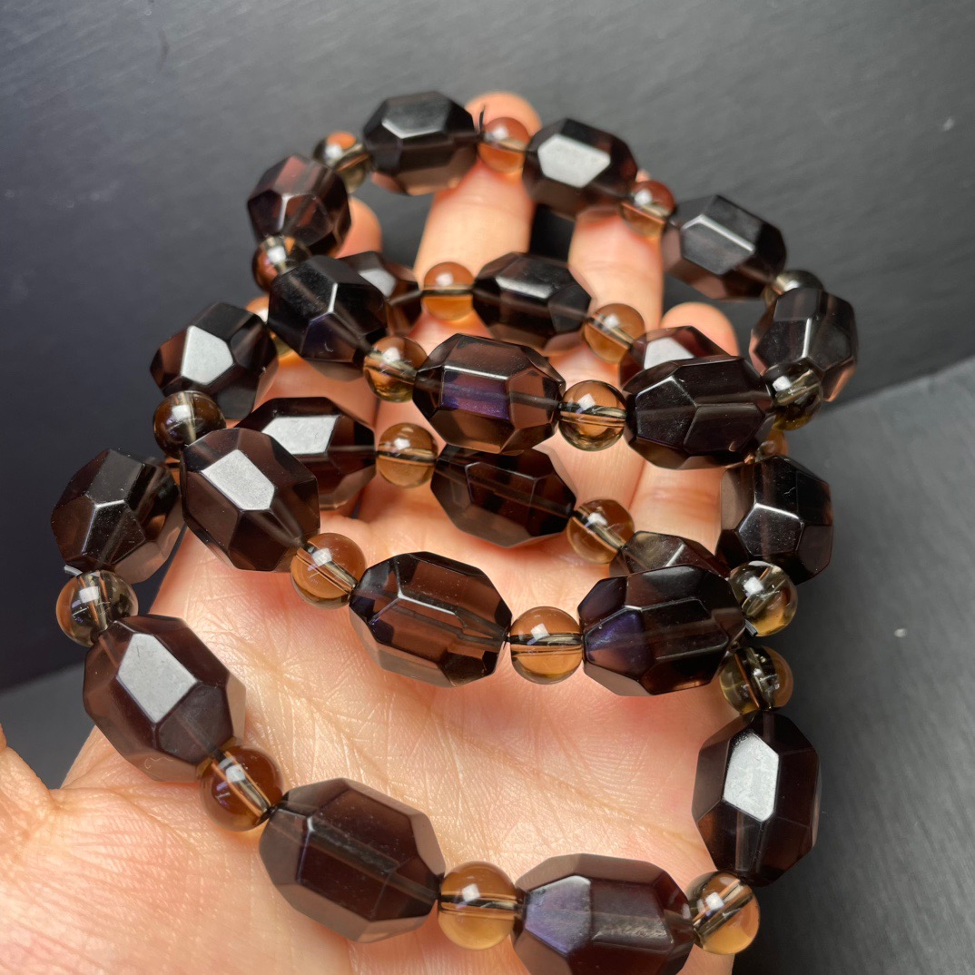 天然冰曜石随形手链尺寸 约13*17mm茶冰曜黑曜石手串