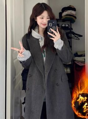 灰色加绒加厚毛呢外套女2025年秋冬新款宽松休闲赫本韩版正肩大衣