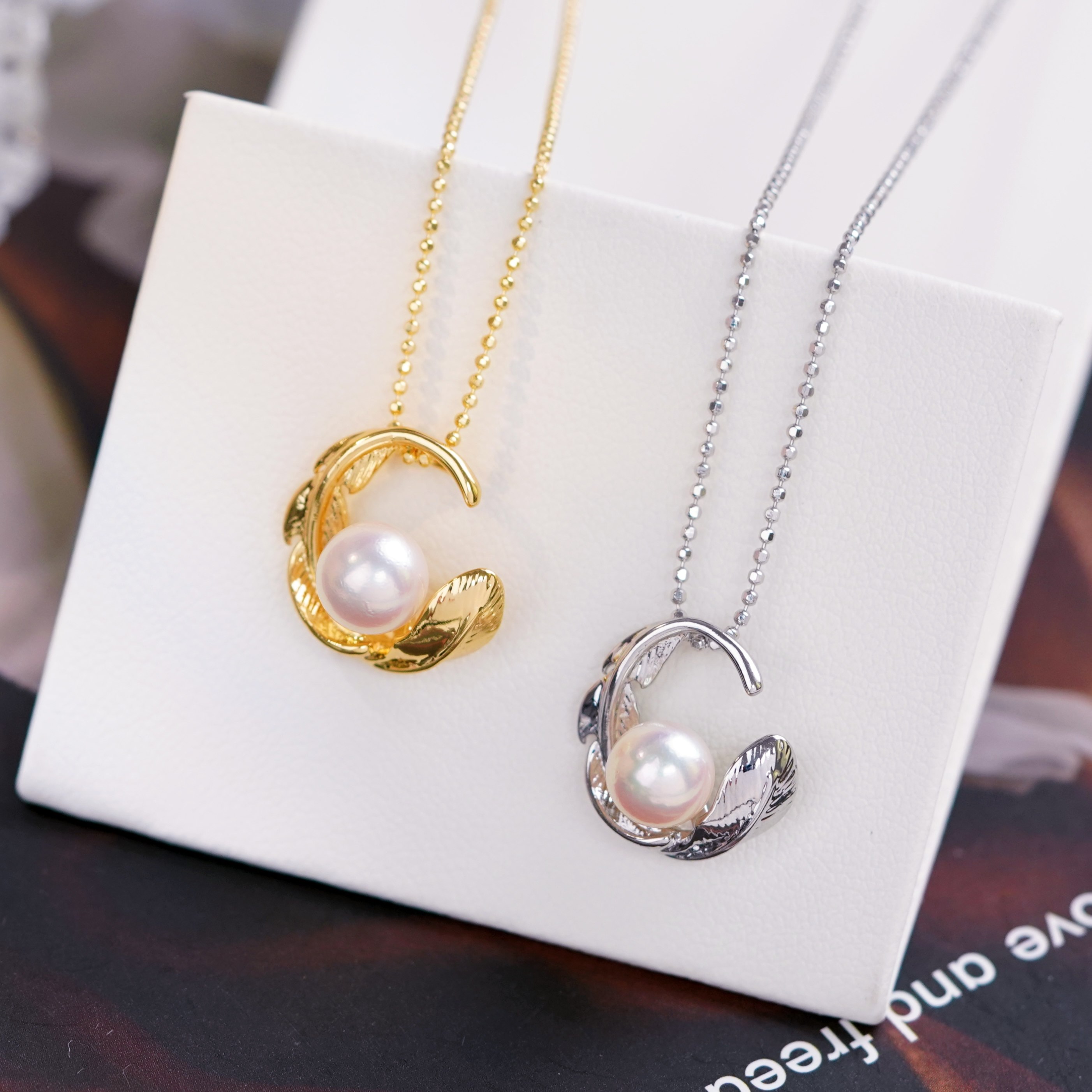 DIY珍珠配件 18K包金铜厚镀金小香风精致羽毛吊坠半成品 金色银色