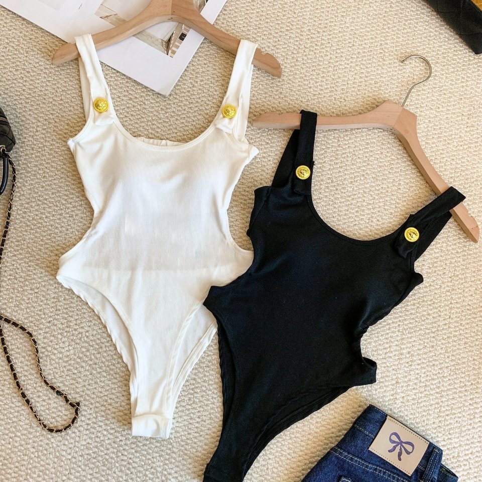 辣妹风金属扣吊带背心女夏季内搭外穿带胸垫设计感露背连体上衣潮