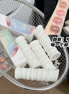 新玲珑幻彩雾面口红韩系显白口红