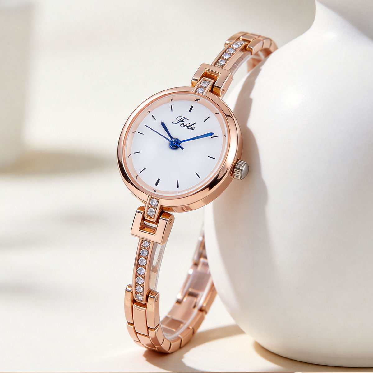 绯乐feile&middot;轻奢手链手表女小众简约气质镶钻石英表女中学生腕表