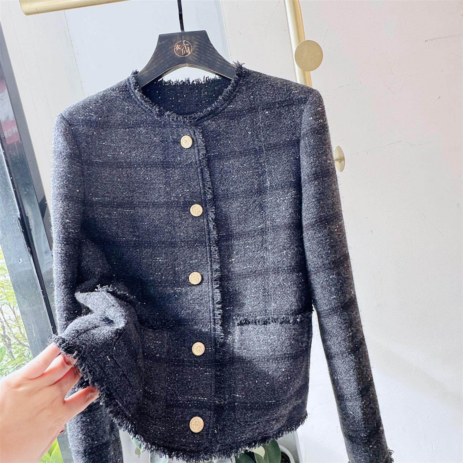 小香风短外套女黑色毛边金属扣精致优雅绵羊毛混纺外套女装圆领长